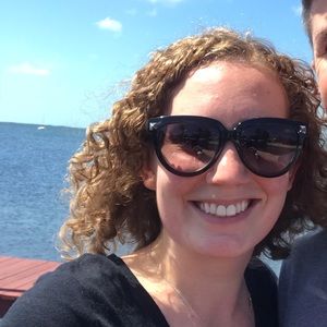 Meet your Posher, Cate